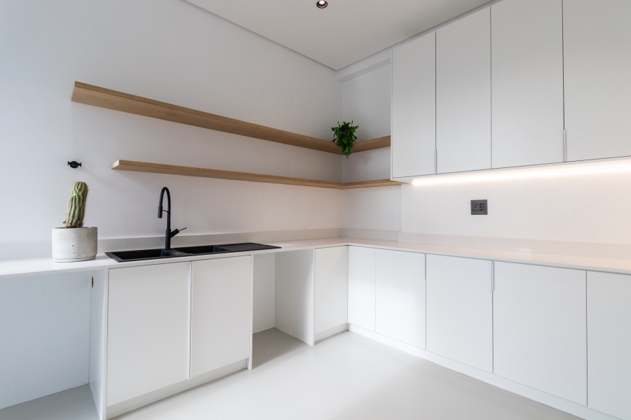 6 Bedroom Property for Sale in Yzerfontein Western Cape